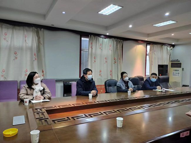 武陟縣人民政府副縣長(zhǎng)蘇瑞君、縣農(nóng)業(yè)局局長(zhǎng)宋治環(huán)一行蒞臨我公司調(diào)研